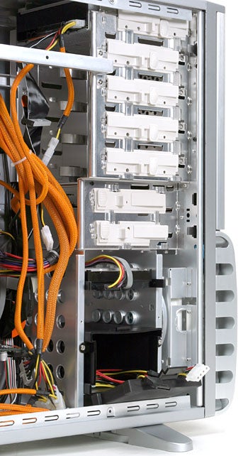 Close-up view of the open Gigabyte 3D Aurora GZ-FSCA1-AN computer case, highlighting its drive bays and internal cable management.