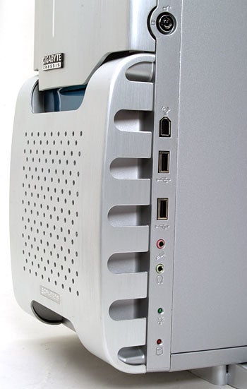 Close-up view of the Gigabyte 3D Aurora GZ-FSCA1-AN computer case showing the front ports and part of the case's design.