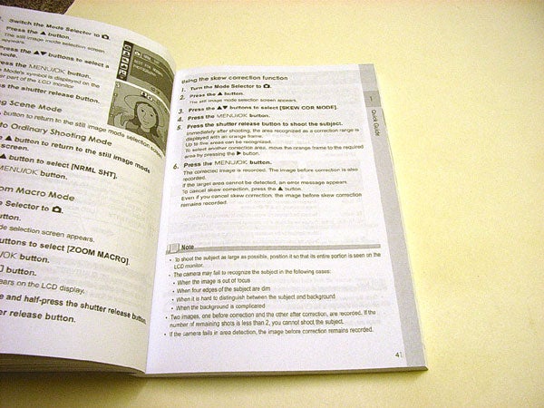 Open user manual for Ricoh Caplio R3 digital camera displaying pages with instructions on using the skew correction function.