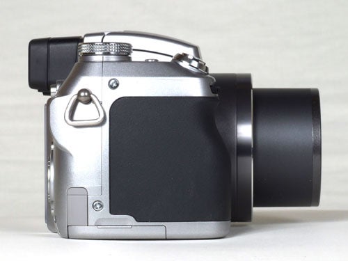 Sony Cyber-shot DSC-H1 camera on a white background.