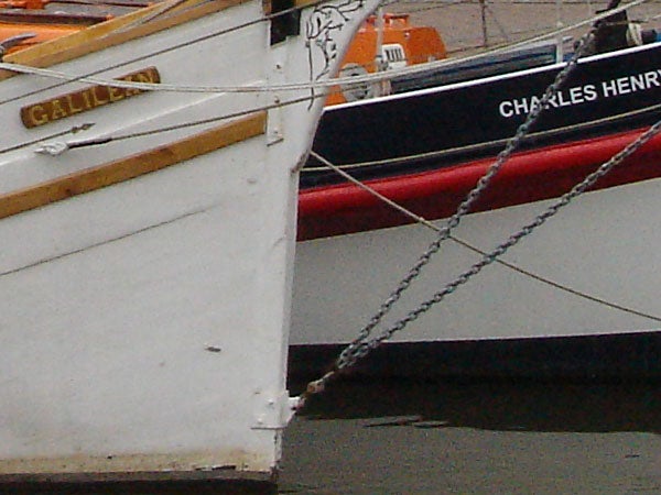 Close-up photo of boats taken with Sony Cyber-shot DSC-M2.