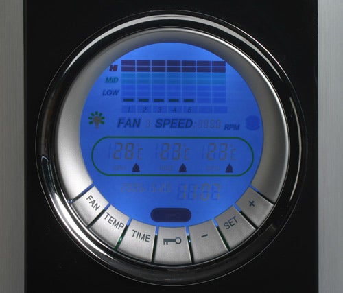 Digital display of Evesham Axis Asteroid FX62 showing temperatures and fan speed.