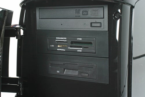 Front panel of an Alienware Area-51 7500 desktop computer, featuring optical drive bays, USB ports, and memory card slots.
