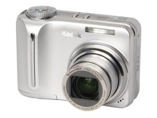 Kodak EasyShare C875 digital camera with silver body and Schneider-Kreuznach Variogon lens.