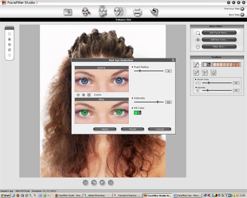 Screenshot of Reallusion FaceFilter Studio 2.0 software interface showing a woman's face being edited with eye enhancement tools.