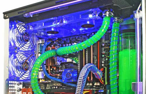 Vadim Custom Fusion LQX computer with green liquid cooling system.
