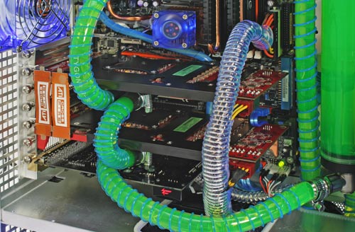 Vadim Custom Fusion LQX computer interior with cooling pipes