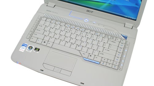 Acer Aspire 5920 laptop showing keyboard and touchpad.
