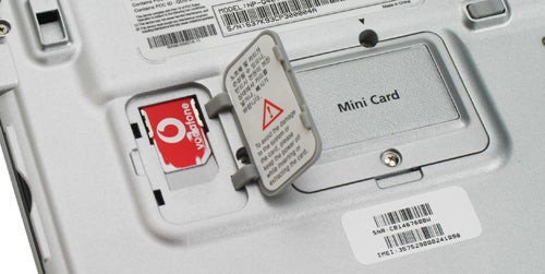 Samsung Q40 notebook SIM card slot and mini card compartment.