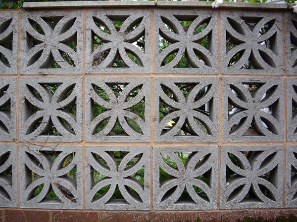 Decorative cinder block wall with geometric patterns