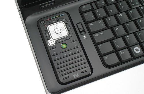 HP Pavilion HDX9095EA notebook's keyboard and media controls.