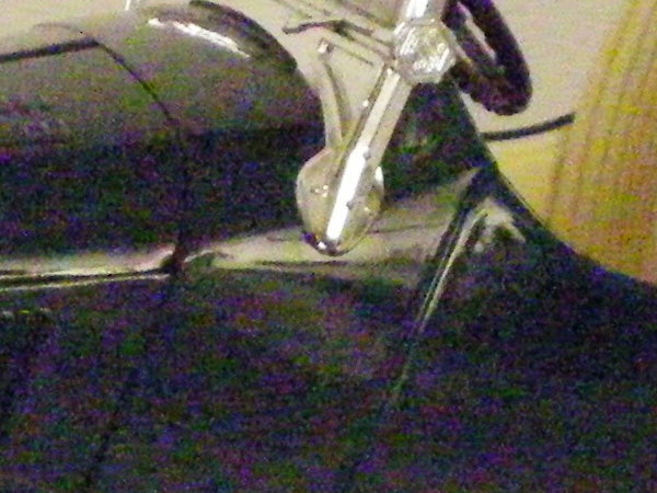 Low-light photo of a shiny object taken with Kodak EasyShare M873