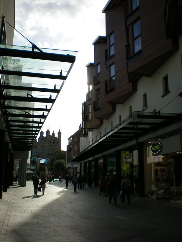 Street scene captured with Kodak EasyShare M873 camera.