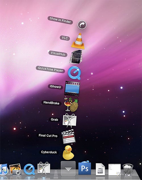 Screenshot of Mac OS X Leopard desktop with application icons.