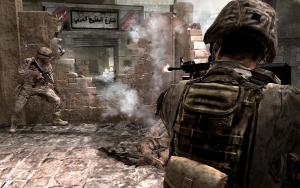 In-game screenshot of Call of Duty 4: Modern Warfare action scene.