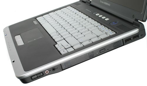 Zepto Znote 6625WD laptop with keyboard and ports visible.Zepto Znote 6625WD laptop with open lid on white background.