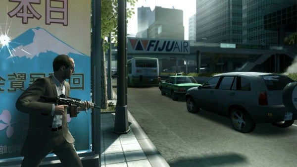 Screenshot of Kane & Lynch: Dead Men gameplay in urban setting.Screenshot of Kane & Lynch: Dead Men gameplay with character and cars.