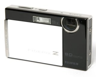 Fujifilm FinePix Z100fd camera on a white background.