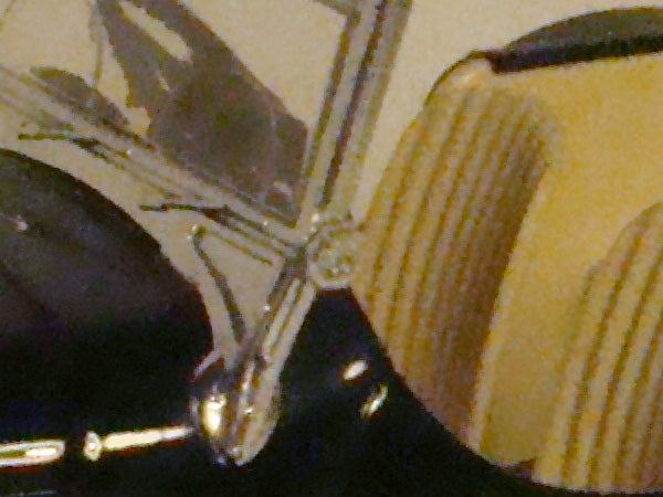 close-up of a camera lens and aperture.Blurred photo with distorted light and shapes