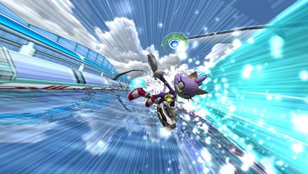 Screenshot of Sonic Riders: Zero Gravity gameplay showing character racing.
