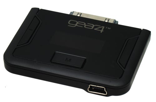 Gear4 AirZone FM Dock for iPod or iPhone with USB port.Gear4 AirZone FM Dock for iPod and iPhone on table.