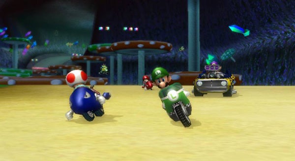 Mario Kart Wii gameplay with Luigi and other characters racing.Mario Kart Wii gameplay with Luigi and Toad racing.
