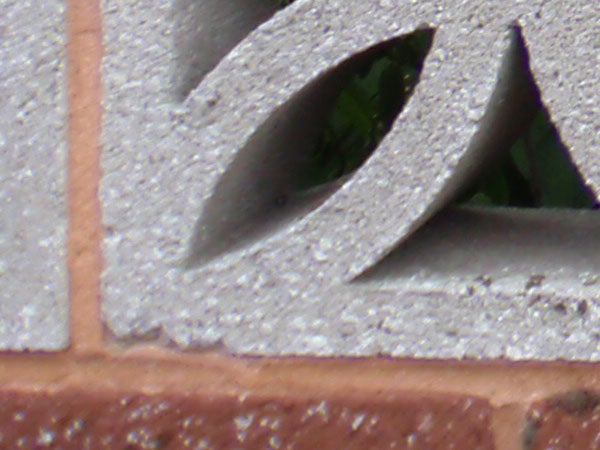 Close-up photo sample from Olympus mju 1010 camera.Close-up of decorative brickwork taken with Olympus mju 1010.
