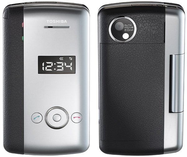 Toshiba Portégé G910 smartphone closed front and back view.