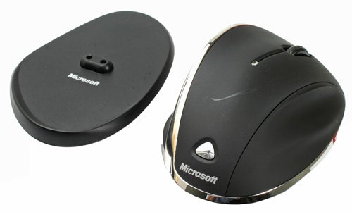 Microsoft Wireless Laser Mouse 7000 with receiverMicrosoft Wireless Laser Mouse 7000 with receiver.