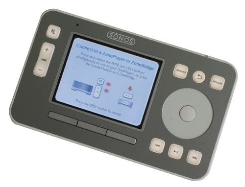 Sonos BU150 controller with connection setup screen.Sonos BU150 controller with on-screen setup instructions.