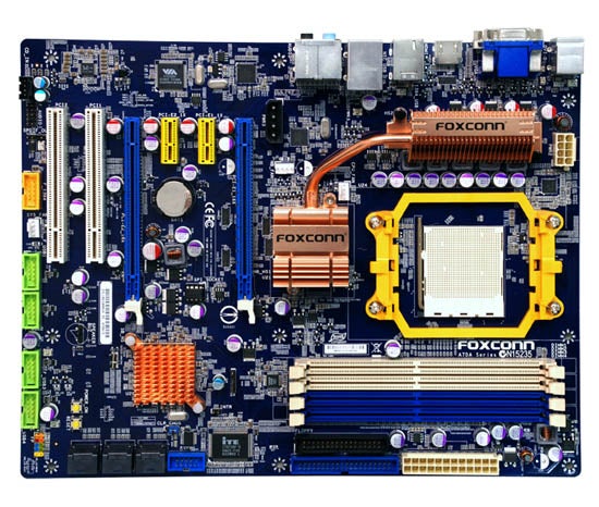 Foxconn A7DA-S AMD 790GX Motherboard without components installed.Foxconn A7DA-S AMD 790GX Motherboard overview without components.
