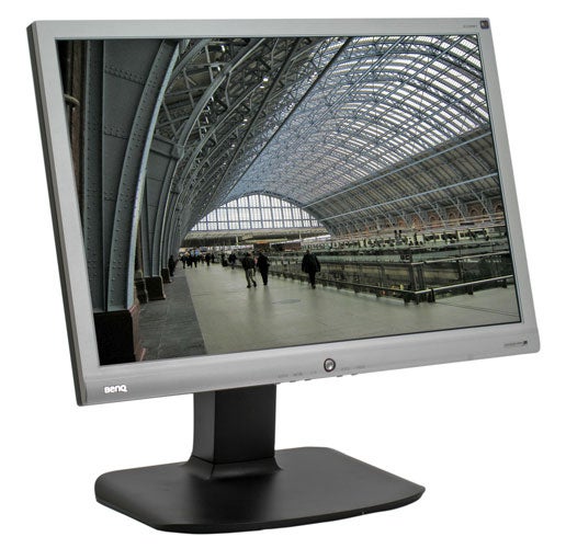 BenQ G2200WT 22-inch monitor displaying a train station interior.