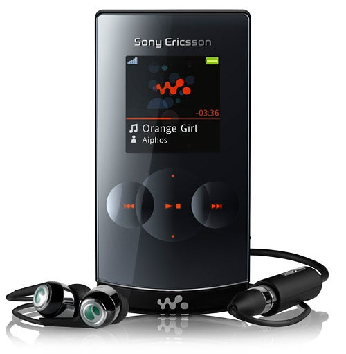 Sony Ericsson W980i phone with headphones displayed.Sony Ericsson W980i phone with headphones.