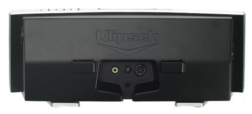 Klipsch iGroove SXT speaker dock front view.Klipsch iGroove SXT speaker dock front view showing connectors.
