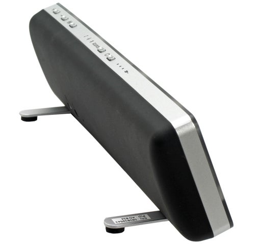 Logitech Z-500 Wireless Speaker standing on desk.Logitech Z-500 Wireless Notebook Speaker on white background.