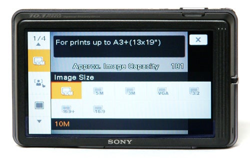 Sony Cyber-shot DSC-T700 camera displaying image size settings on screen.