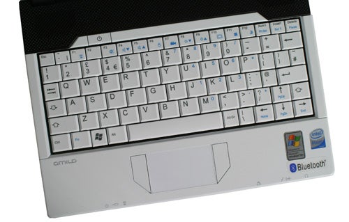 Fujitsu-Siemens Amilo Mini Ui 3520 laptop keyboard and touchpad.
