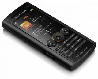 Sony Ericsson W902 phone with display screen and keypad.