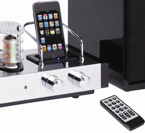 Logic3 Valve 80 iPod Dock with speakers and remote control.