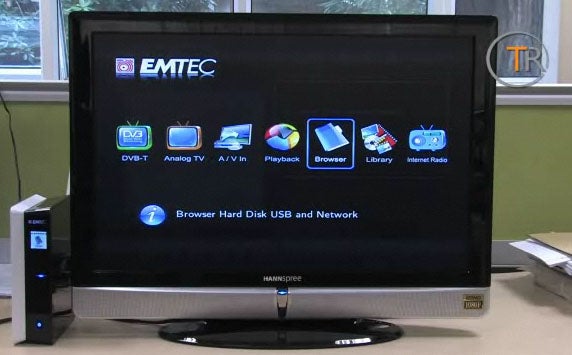 Emtec Movie Cube S800 connected to a TV displaying main menu.