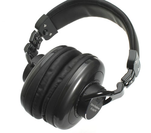 Teufel AC 9050 PH headphones with black cushioned ear cups.