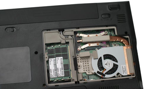 OCZ DIY Notebook interior showing memory and cooling system.