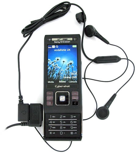 Sony Ericsson Cyber-shot C905 Plus phone with earphones