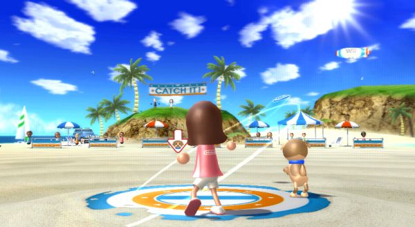 Screenshot of Wii Sports Resort gameplay on beach.