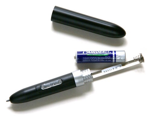 Genius G-Pen M609X pen tablet stylus with battery.