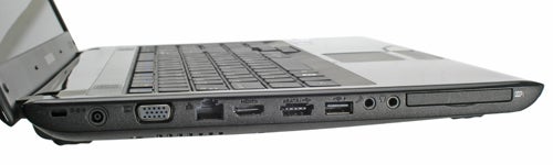 Side view of the Samsung R620 laptop showcasing ports.