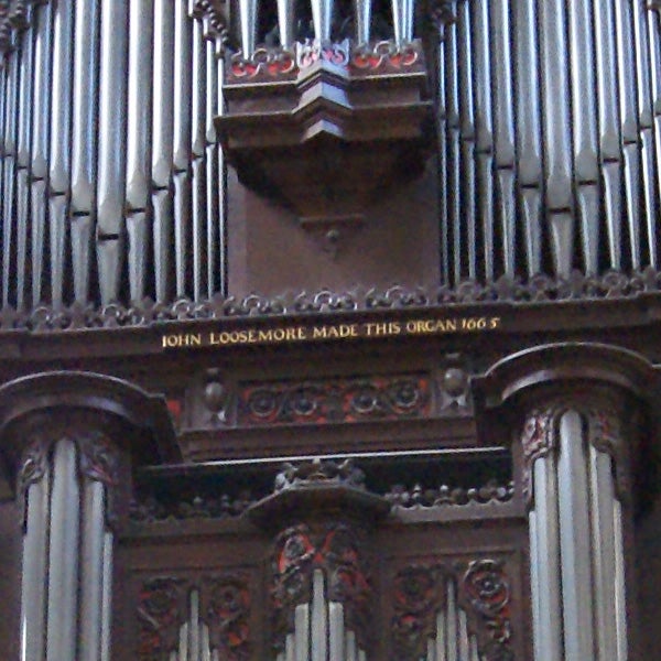 Close-up of an organ with inscription 
