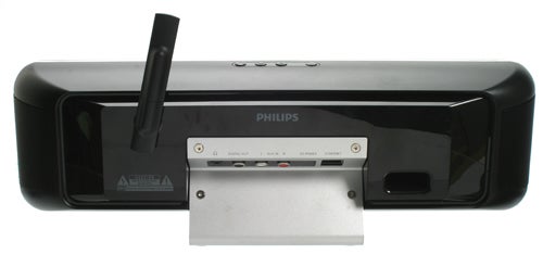 Philips Streamium NP2900 network music player front view.