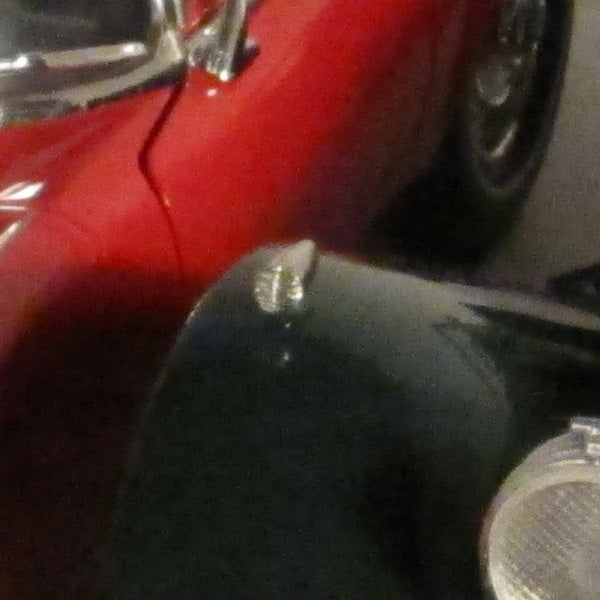 Close-up photo of a classic car taken with a Canon IXUS 100 IS.