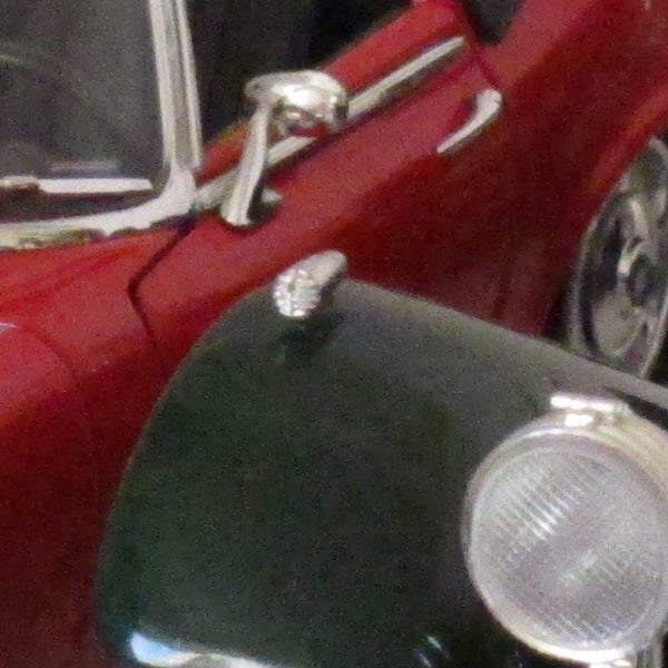 Close-up photo of a vintage car captured with Canon PowerShot G11.